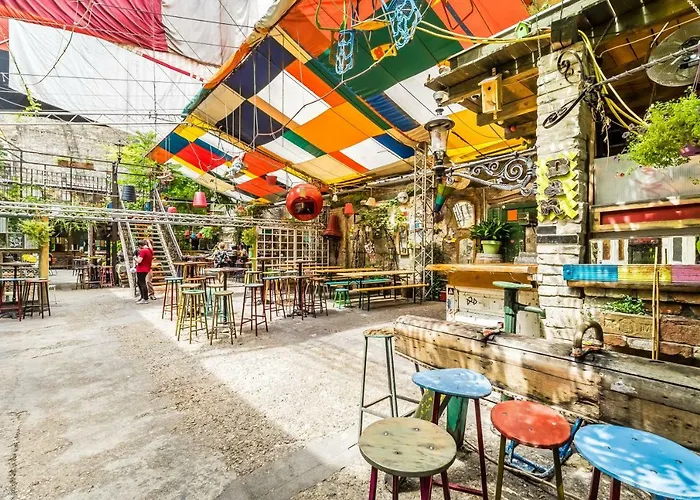 Bpr Vivid Downtown Vibe With Balcony شقة *