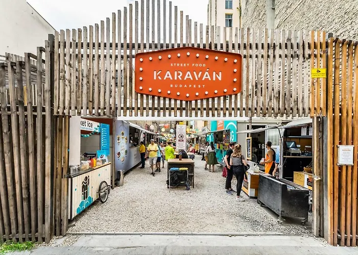 Bpr Vivid Downtown Vibe With Balcony * بودابست