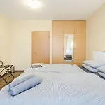 아파트 Bpr Vivid Downtown Vibe With Balcony 부다페스트