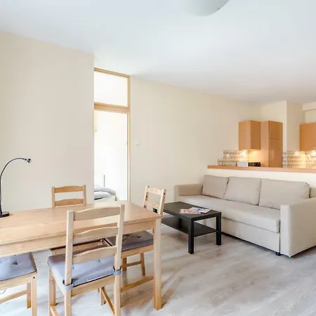 Bpr Vivid Downtown Vibe With Balcony Βουδαπέστη